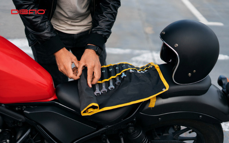 Giải đáp: Để hung khí trong cốp xe máy có bị phạt không?